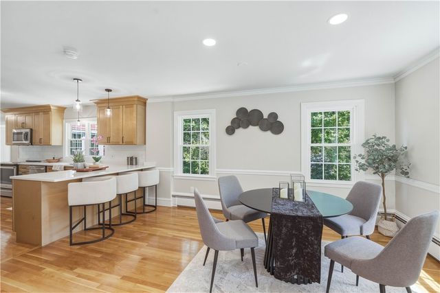 3 Sundale Road, Cranston, RI 02921