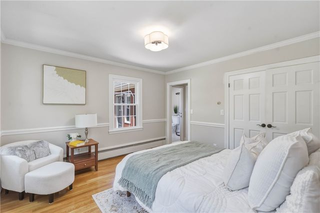 3 Sundale Road, Cranston, RI 02921