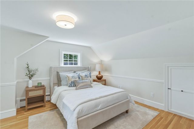 3 Sundale Road, Cranston, RI 02921