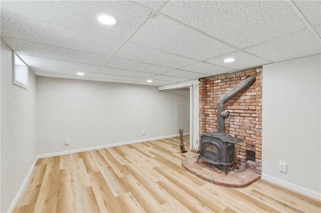 3 Sundale Road, Cranston, RI 02921