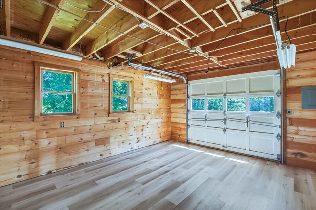 3 Sundale Road, Cranston, RI 02921