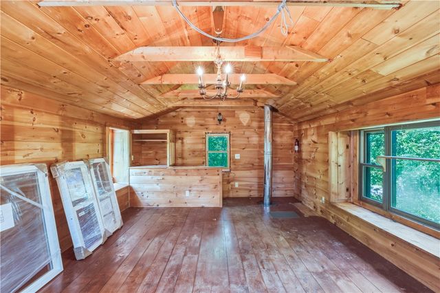 3 Sundale Road, Cranston, RI 02921