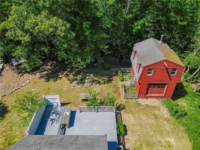 3 Sundale Road, Cranston, RI 02921