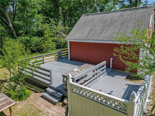 3 Sundale Road, Cranston, RI 02921