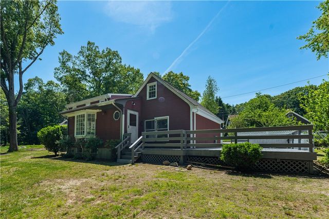 3 Sundale Road, Cranston, RI 02921