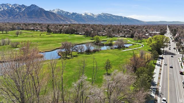 2434 S 900 E, Salt Lake City, UT 84106