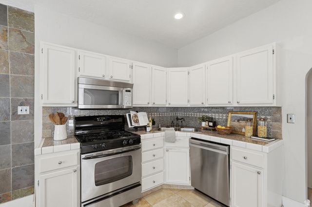 2434 S 900 E, Salt Lake City, UT 84106