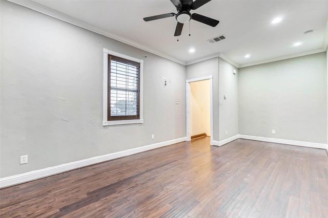 402 Avenue H, South Houston, TX 77587