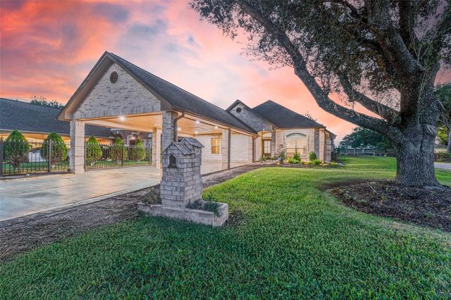 402 Avenue H, South Houston, TX 77587