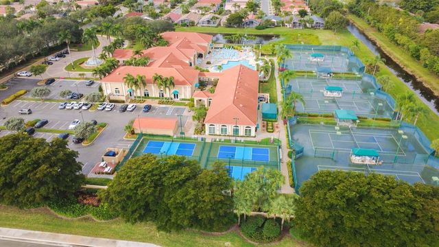 5058 Glenville Drive, Boynton Beach, FL 33437