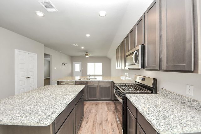 5411 Briana Dee Drive, Rosharon, TX 77583