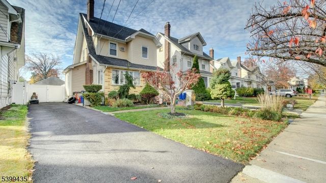 836 Livingston Rd, Elizabeth City, NJ 07208