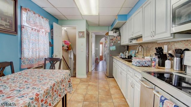 836 Livingston Rd, Elizabeth City, NJ 07208