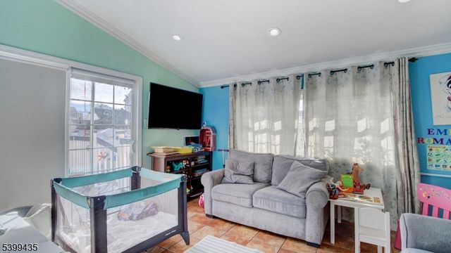 836 Livingston Rd, Elizabeth City, NJ 07208