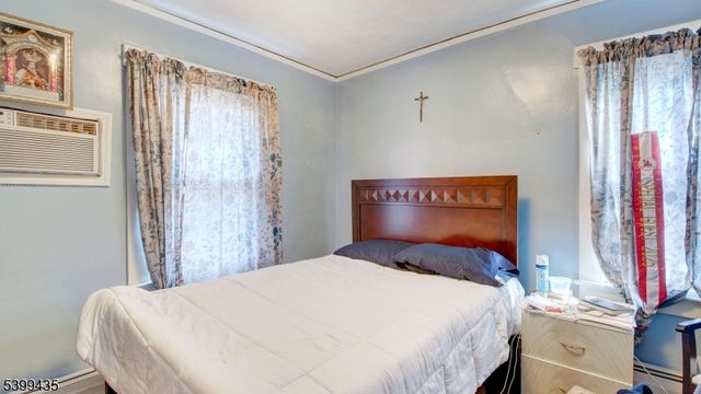 836 Livingston Rd, Elizabeth City, NJ 07208