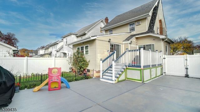 836 Livingston Rd, Elizabeth City, NJ 07208