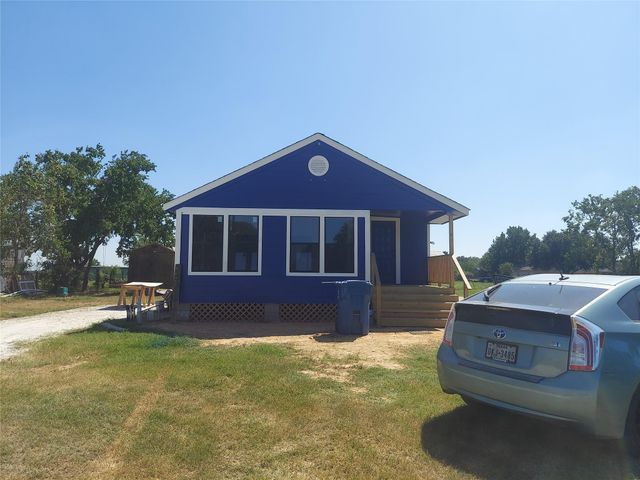 34435 Owens Road, Hempstead, TX 77445