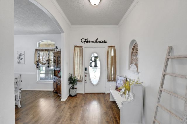 9934 Palm Drive, Mont Belvieu, TX 77523