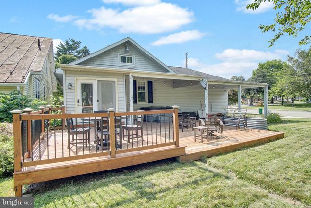 337 FRANKLIN ST, Carlisle, PA 17013