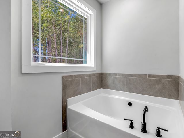 149 Hunters Chase Court, Eatonton, GA 31024