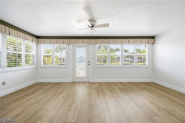 1460 Tredegar DR, Fort Myers, FL 33919