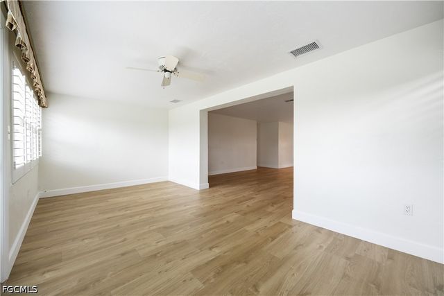 1460 Tredegar DR, Fort Myers, FL 33919