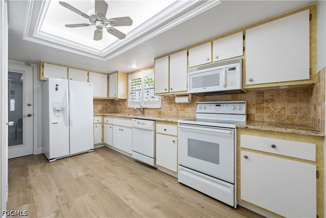 1460 Tredegar DR, Fort Myers, FL 33919