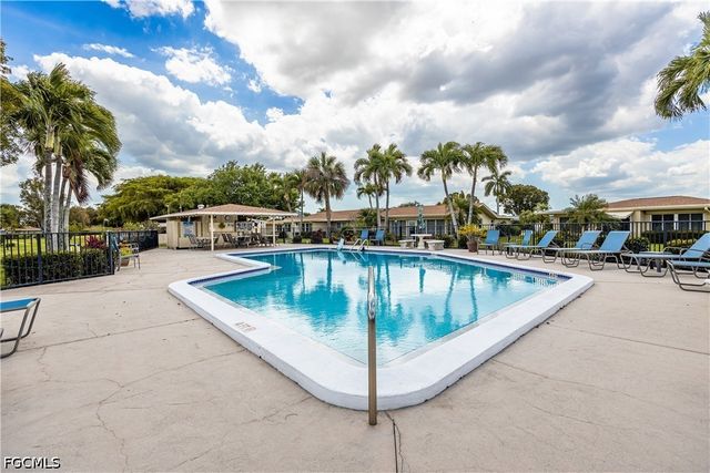 1460 Tredegar DR, Fort Myers, FL 33919