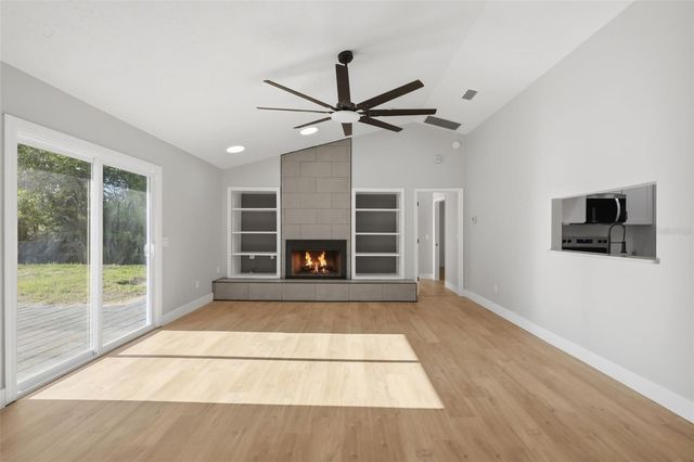 414 S SHELL ROAD, Deland, FL 32720