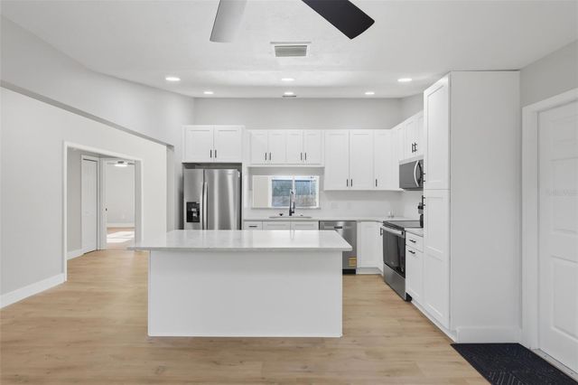 414 S SHELL ROAD, Deland, FL 32720