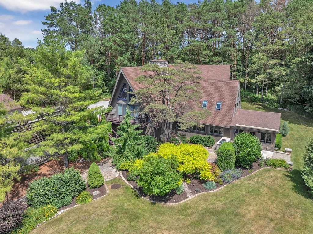 6525 State Highway 28, Sheboygan Falls, WI 53085