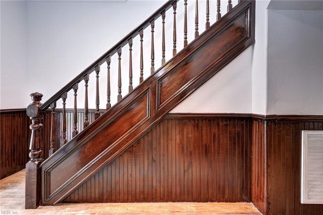 110 Peninsula ST, Williamsburg, VA 23188