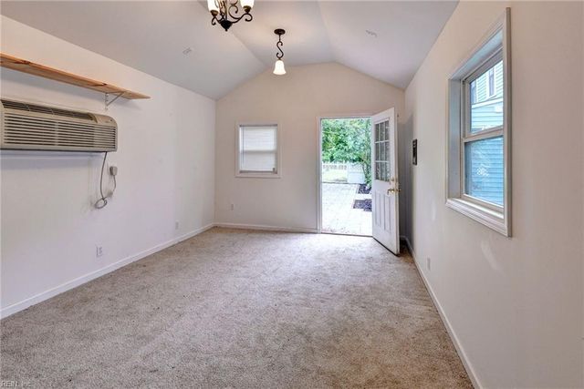 110 Peninsula ST, Williamsburg, VA 23188