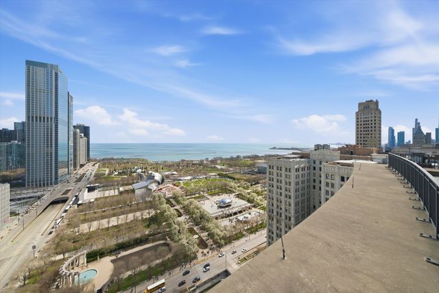 130 N GARLAND Court 2710, Chicago, IL 60602