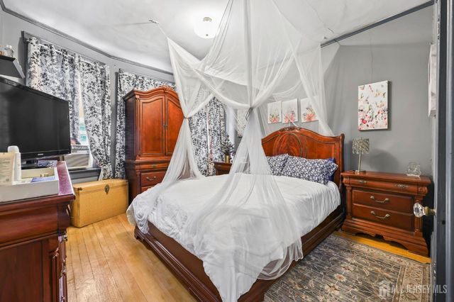 124 kearny Avenue, Perth Amboy, NJ 08861