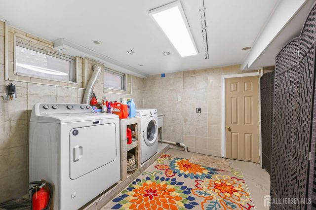 124 kearny Avenue, Perth Amboy, NJ 08861