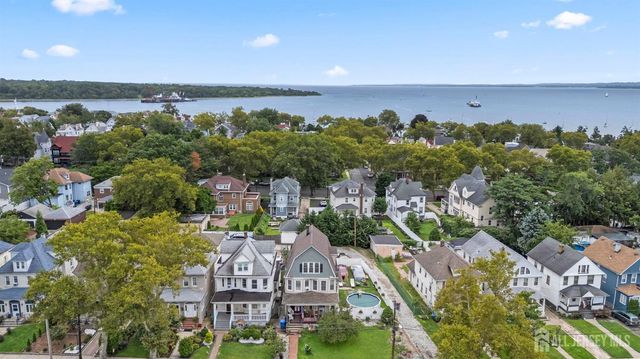 124 kearny Avenue, Perth Amboy, NJ 08861
