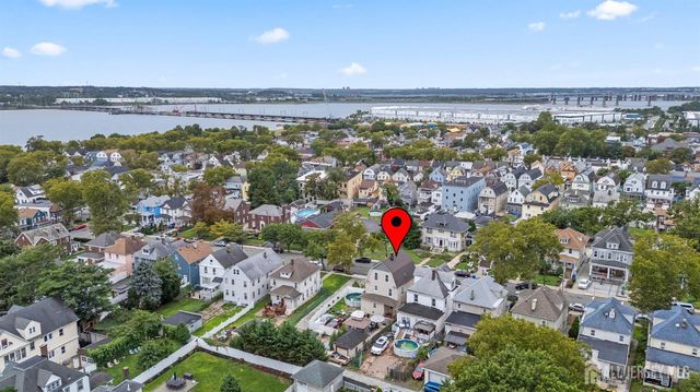 124 kearny Avenue, Perth Amboy, NJ 08861