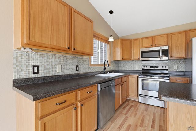 4395 PATRICIA ST, Rapid City, SD 57703