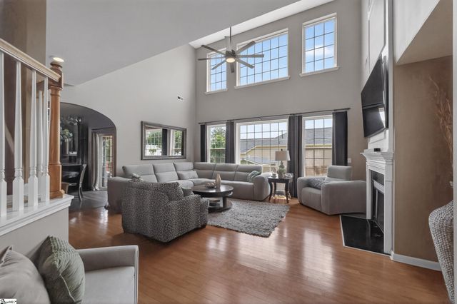 2 Mariscat Place, Greenville, SC 29605