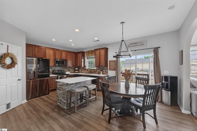 2 Mariscat Place, Greenville, SC 29605