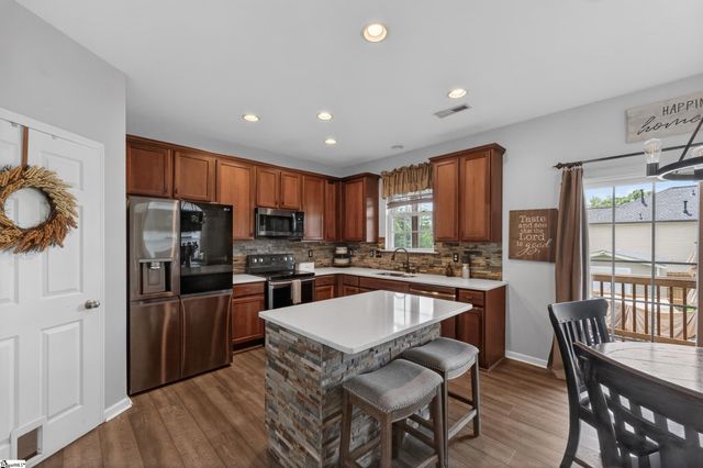 2 Mariscat Place, Greenville, SC 29605