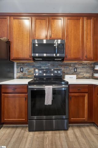 2 Mariscat Place, Greenville, SC 29605