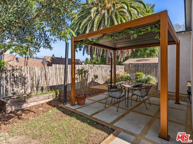 4707 Toland Way, Los Angeles, CA 90042