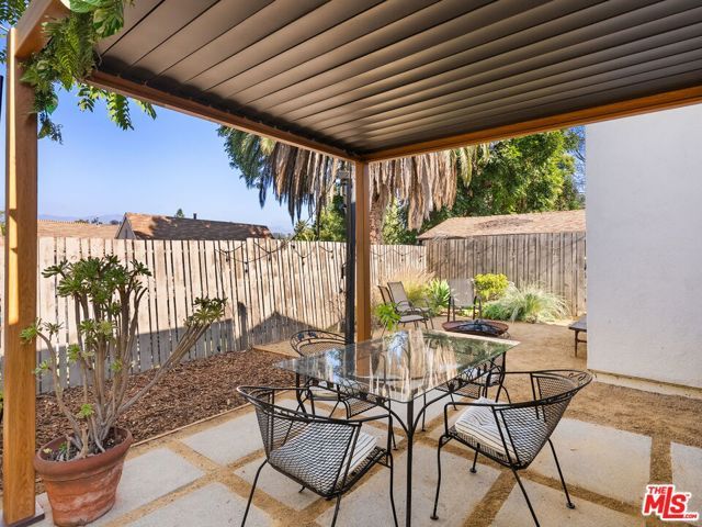 4707 Toland Way, Los Angeles, CA 90042