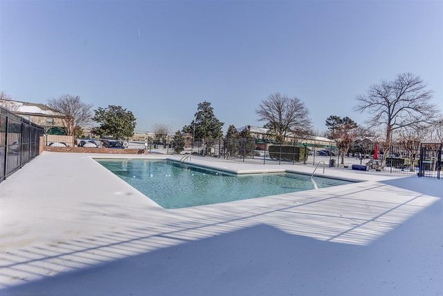 1206 Bristol Dr Apt 202, Memphis, TN 38119