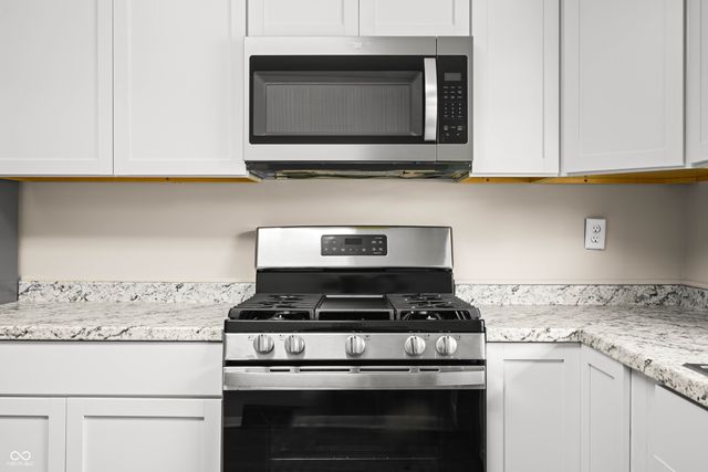 2230 Sims Drive, Columbus, IN 47203