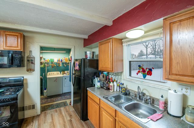 76 Myron Avenue, Indianapolis, IN 46241