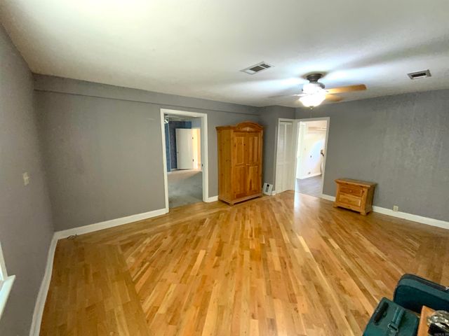 1101 S 8th Street, Heber Springs, AR 72543