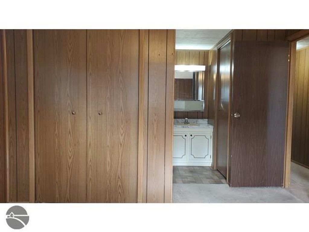 Image 12 of property listing at 502 S Broad Street, Harrison, MI 48625